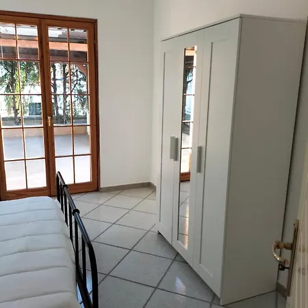 Townhouse In A Quiet Private *